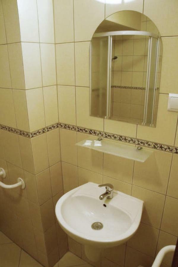 Hotel Iskra Жешув Экстерьер фото
